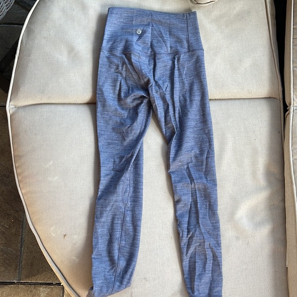Lululemon grey Align legging size 4 - Picture 2 of 3